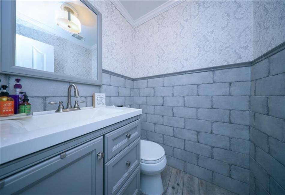 78 Darnell Lane, Staten Island, New York 10309, 4 Bedrooms Bedrooms, ,Residential,For Sale,Darnell,490391