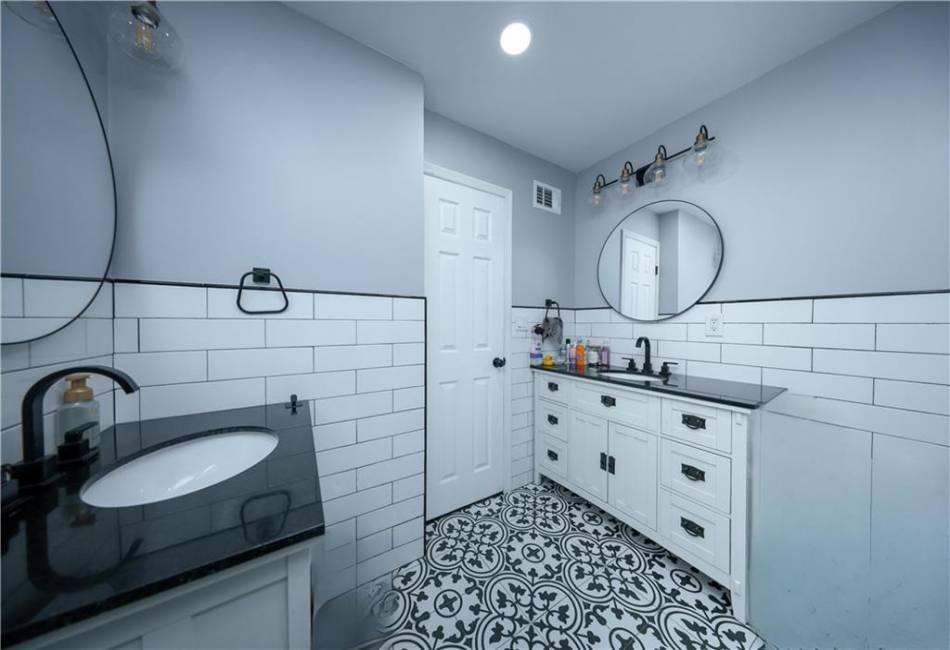78 Darnell Lane, Staten Island, New York 10309, 4 Bedrooms Bedrooms, ,Residential,For Sale,Darnell,490391