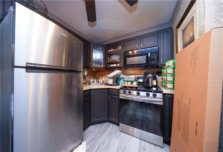 78 Darnell Lane, Staten Island, New York 10309, 4 Bedrooms Bedrooms, ,Residential,For Sale,Darnell,490391