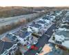 78 Darnell Lane, Staten Island, New York 10309, 4 Bedrooms Bedrooms, ,Residential,For Sale,Darnell,490391