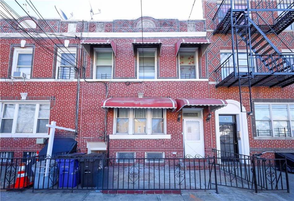 6915 14th Avenue, Brooklyn, New York 11228, 5 Bedrooms Bedrooms, ,5 BathroomsBathrooms,Residential,For Sale,14th,490400