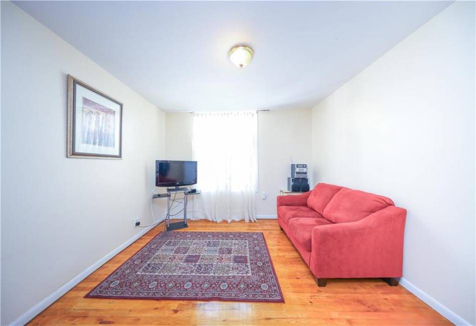 6915 14th Avenue, Brooklyn, New York 11228, 5 Bedrooms Bedrooms, ,5 BathroomsBathrooms,Residential,For Sale,14th,490400