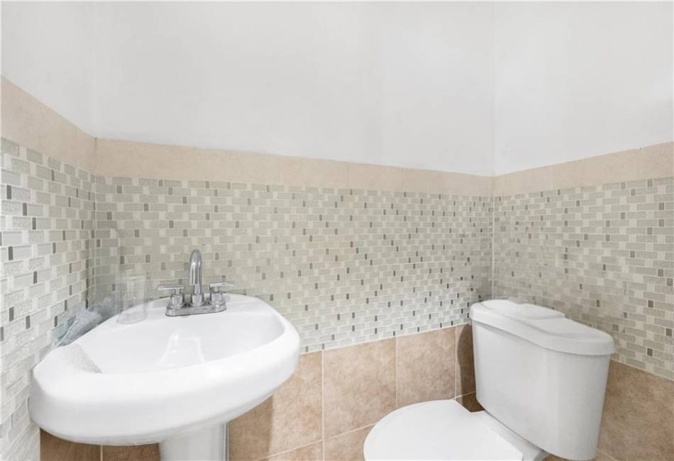 1496 95th Street, Brooklyn, New York 11236, 5 Bedrooms Bedrooms, ,5 BathroomsBathrooms,Residential,For Sale,95th,490242