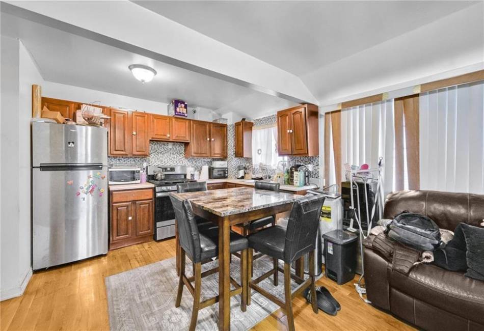 1496 95th Street, Brooklyn, New York 11236, 5 Bedrooms Bedrooms, ,5 BathroomsBathrooms,Residential,For Sale,95th,490242