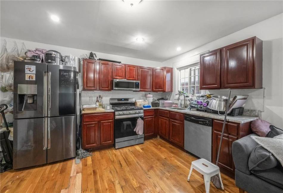 1496 95th Street, Brooklyn, New York 11236, 5 Bedrooms Bedrooms, ,5 BathroomsBathrooms,Residential,For Sale,95th,490242
