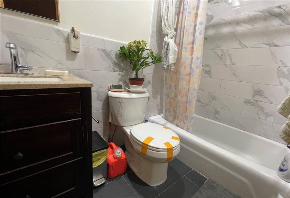 5911 11th Avenue, Brooklyn, New York 11219, ,Mixed Use,For Sale,11th,490387