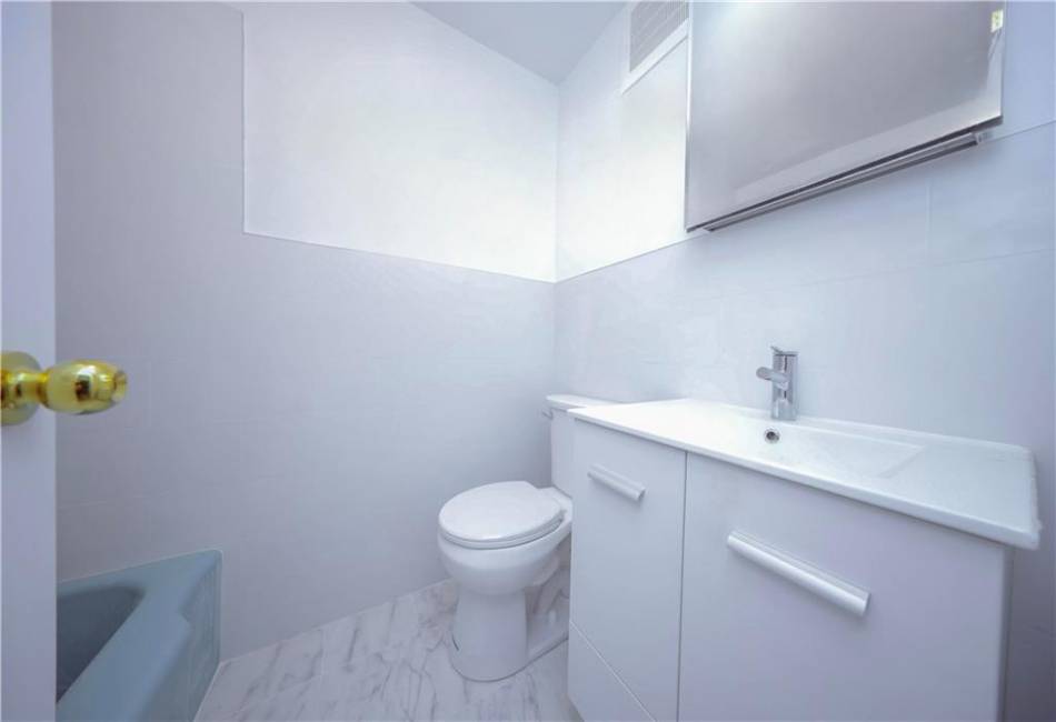 1372 Rockaway Parkway, Brooklyn, New York 11236, ,Mixed Use,For Sale,Rockaway,490404