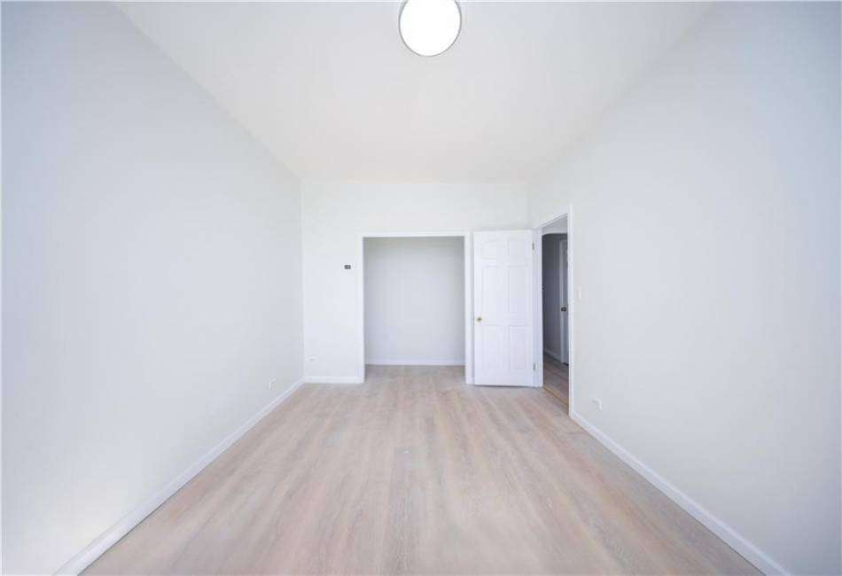 1372 Rockaway Parkway, Brooklyn, New York 11236, ,Mixed Use,For Sale,Rockaway,490404