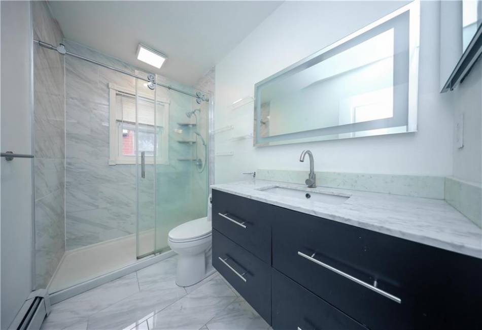 2121 17th Street, Brooklyn, New York 11229, 3 Bedrooms Bedrooms, ,3 BathroomsBathrooms,Residential,For Sale,17th,490417