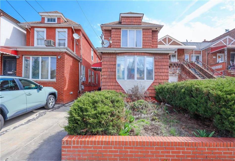 2121 17th Street, Brooklyn, New York 11229, 3 Bedrooms Bedrooms, ,3 BathroomsBathrooms,Residential,For Sale,17th,490417