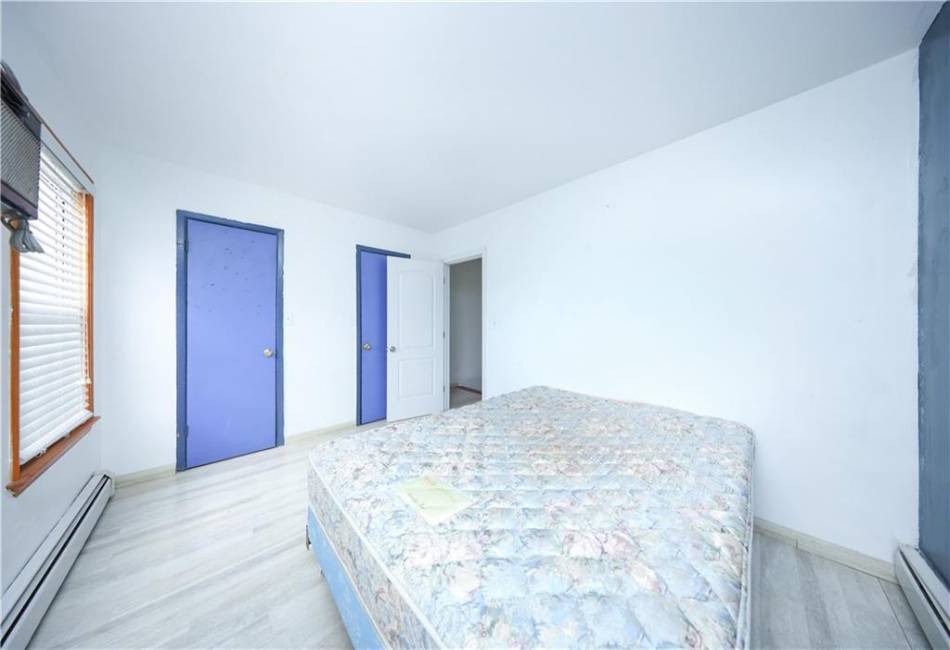 2121 17th Street, Brooklyn, New York 11229, 3 Bedrooms Bedrooms, ,3 BathroomsBathrooms,Residential,For Sale,17th,490417