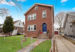 23 Bancroft Avenue, Staten Island, New York 10306, 7 Bedrooms Bedrooms, ,5 BathroomsBathrooms,Residential,For Sale,Bancroft,490421