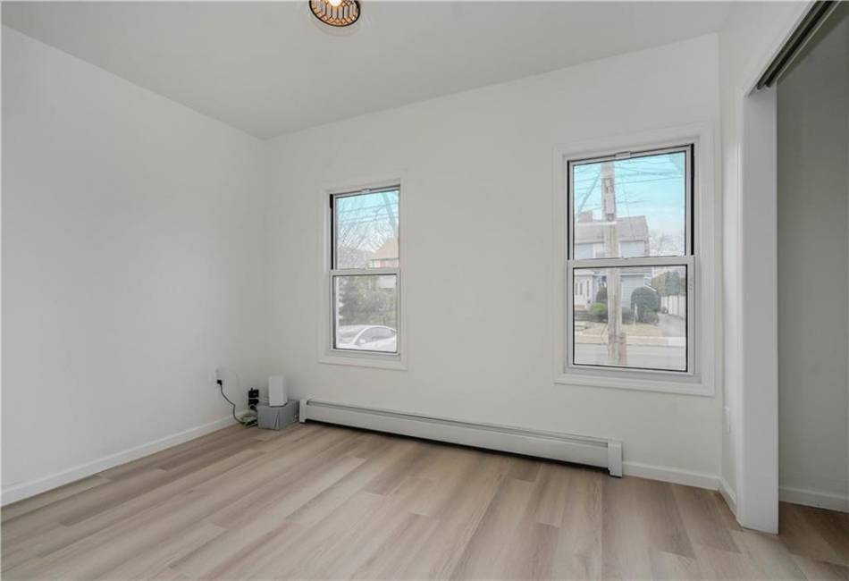 23 Bancroft Avenue, Staten Island, New York 10306, 7 Bedrooms Bedrooms, ,5 BathroomsBathrooms,Residential,For Sale,Bancroft,490421