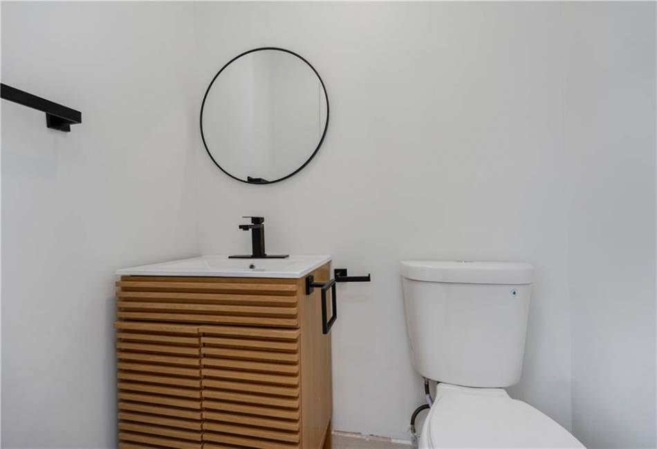 23 Bancroft Avenue, Staten Island, New York 10306, 7 Bedrooms Bedrooms, ,5 BathroomsBathrooms,Residential,For Sale,Bancroft,490421