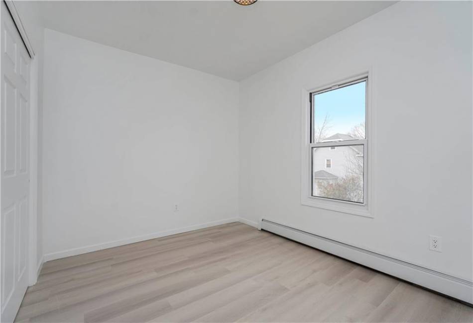 23 Bancroft Avenue, Staten Island, New York 10306, 7 Bedrooms Bedrooms, ,5 BathroomsBathrooms,Residential,For Sale,Bancroft,490421