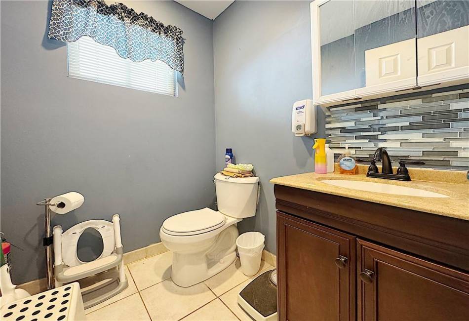 20A Buel Avenue, Brooklyn, New York 10304, 3 Bedrooms Bedrooms, ,3 BathroomsBathrooms,Residential,For Sale,Buel,490425
