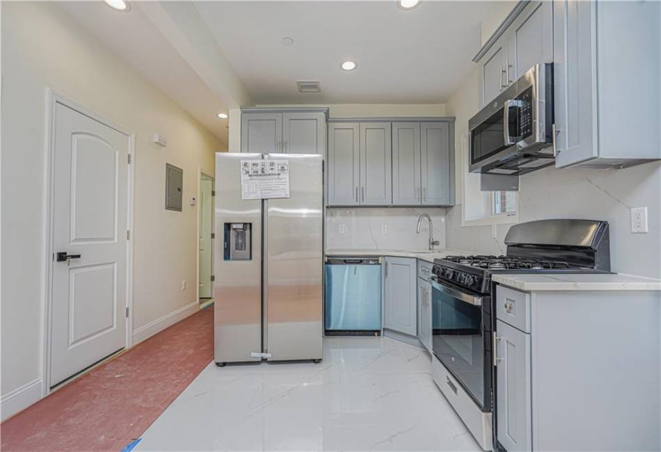 156 Bay 29th Street, Brooklyn, New York 11214, ,Residential,For Sale,Bay 29th,490426