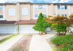 719 Correll Avenue, Staten Island, New York 10309, 2 Bedrooms Bedrooms, ,3 BathroomsBathrooms,Residential,For Sale,Correll,490429