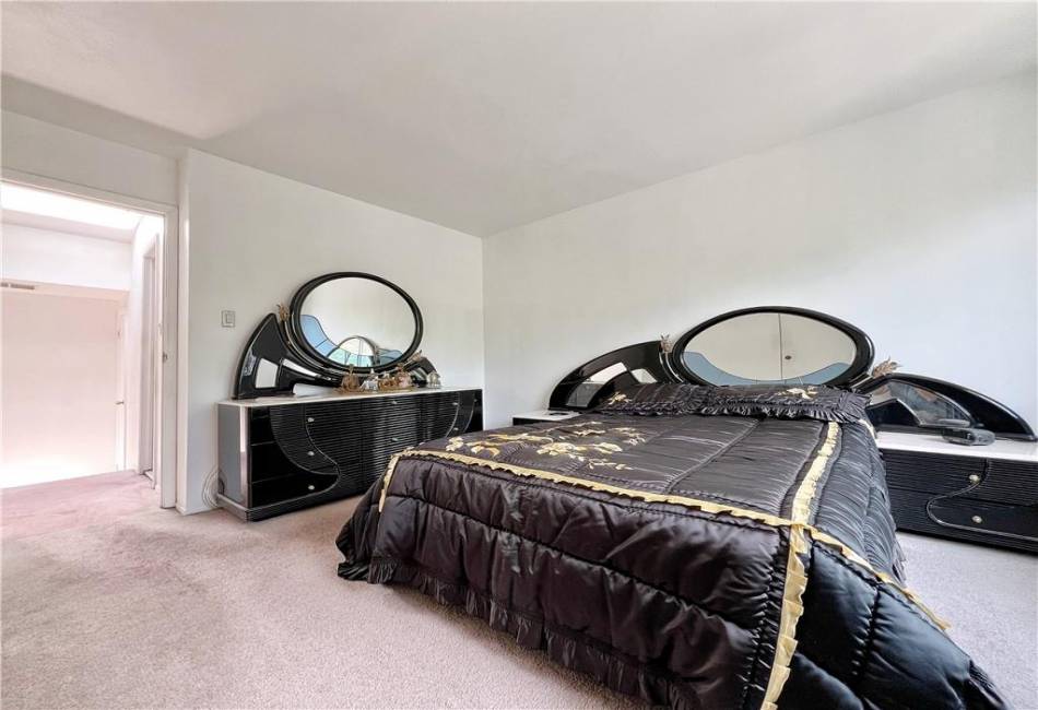 719 Correll Avenue, Staten Island, New York 10309, 2 Bedrooms Bedrooms, ,3 BathroomsBathrooms,Residential,For Sale,Correll,490429