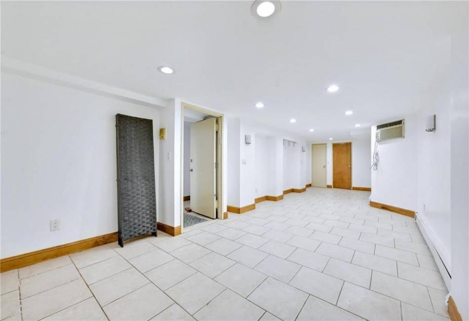 64 7th Avenue, Brooklyn, New York 11217, ,Commercial,For Sale,7th,490433