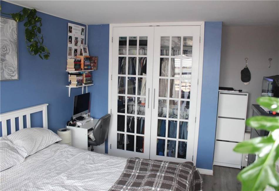 12399 Flatlands Avenue, Brooklyn, New York 11207, 2 Bedrooms Bedrooms, ,1 BathroomBathrooms,Residential,For Sale,Flatlands,490436