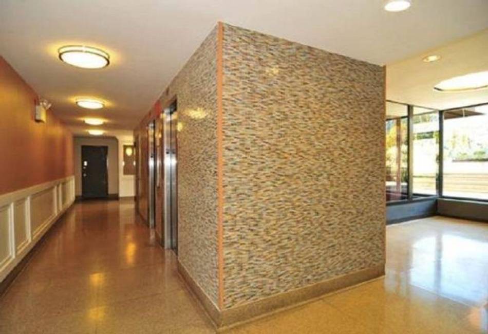 12399 Flatlands Avenue, Brooklyn, New York 11207, 2 Bedrooms Bedrooms, ,1 BathroomBathrooms,Residential,For Sale,Flatlands,490436