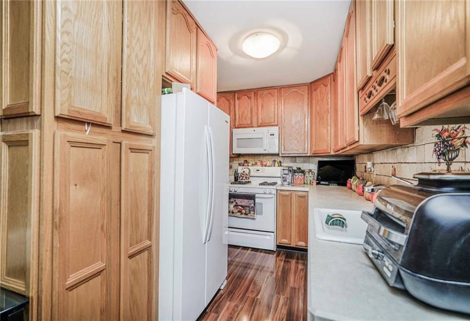 1935 Shore Parkway, Brooklyn, New York 11214, 1 Bedroom Bedrooms, ,1 BathroomBathrooms,Residential,For Sale,Shore,490432