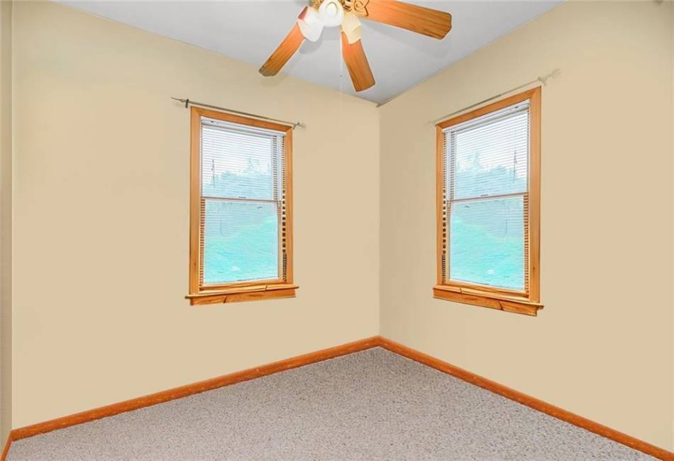 129 Hamden Avenue, Staten Island, New York 10306, 4 Bedrooms Bedrooms, ,2 BathroomsBathrooms,Residential,For Sale,Hamden,490451