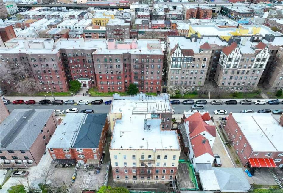 2227 83rd Street, Brooklyn, New York 11214, ,19 BathroomsBathrooms,Residential,For Sale,83rd,490453