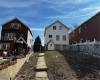 90 Jackie Robinson Parkway, Brooklyn, New York 11208, 3 Bedrooms Bedrooms, ,3 BathroomsBathrooms,Residential,For Sale,Jackie Robinson,489975