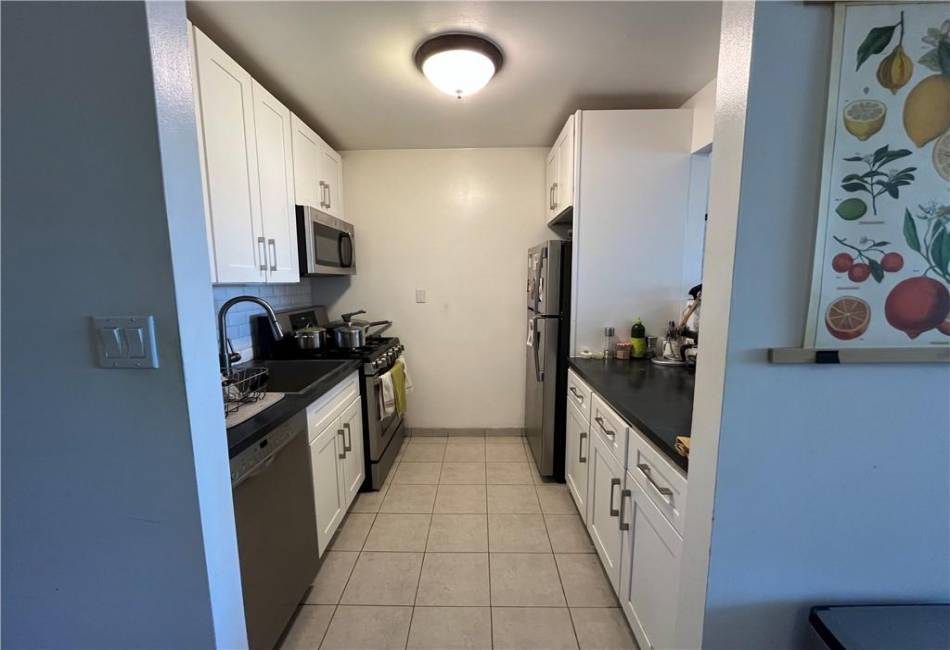 385 Douglass Street, Brooklyn, New York 11217, 2 Bedrooms Bedrooms, ,2 BathroomsBathrooms,Residential,For Sale,Douglass,490266