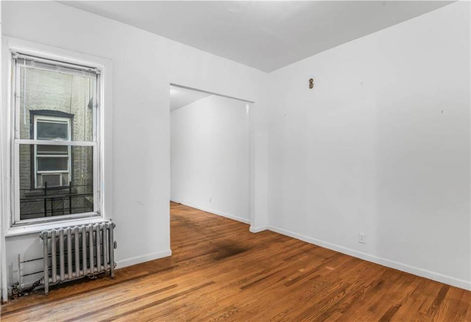 33 Furman Avenue, Brooklyn, New York 11208, 12 Bedrooms Bedrooms, ,6 BathroomsBathrooms,Residential,For Sale,Furman,490363