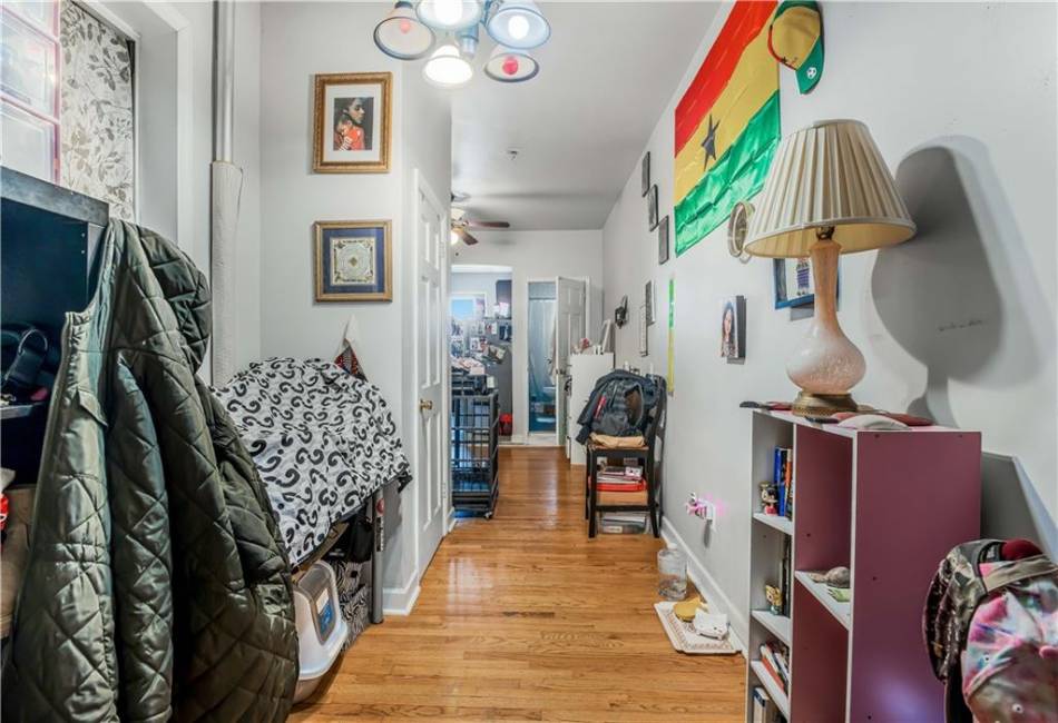 33 Furman Avenue, Brooklyn, New York 11208, 12 Bedrooms Bedrooms, ,6 BathroomsBathrooms,Residential,For Sale,Furman,490363