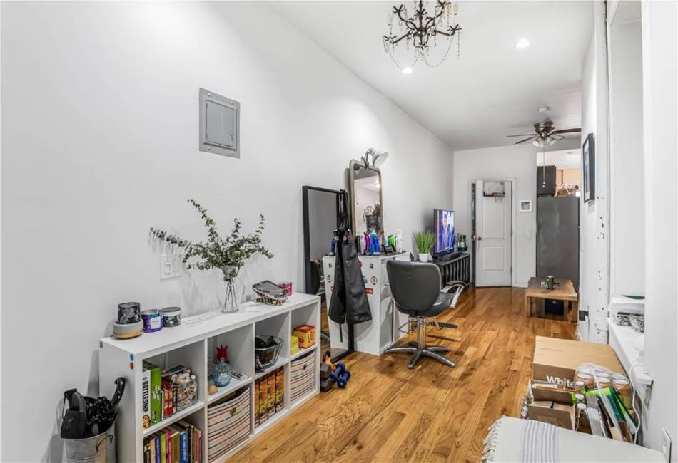 33 Furman Avenue, Brooklyn, New York 11208, 12 Bedrooms Bedrooms, ,6 BathroomsBathrooms,Residential,For Sale,Furman,490363