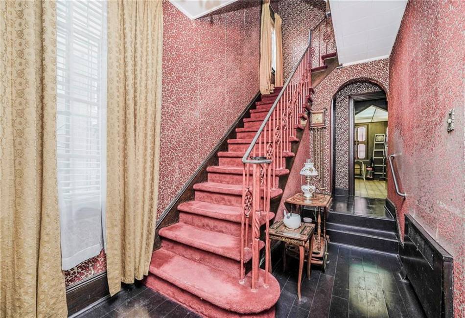 8044 Narrows Avenue, Brooklyn, New York 11209, 5 Bedrooms Bedrooms, ,5 BathroomsBathrooms,Residential,For Sale,Narrows,490440