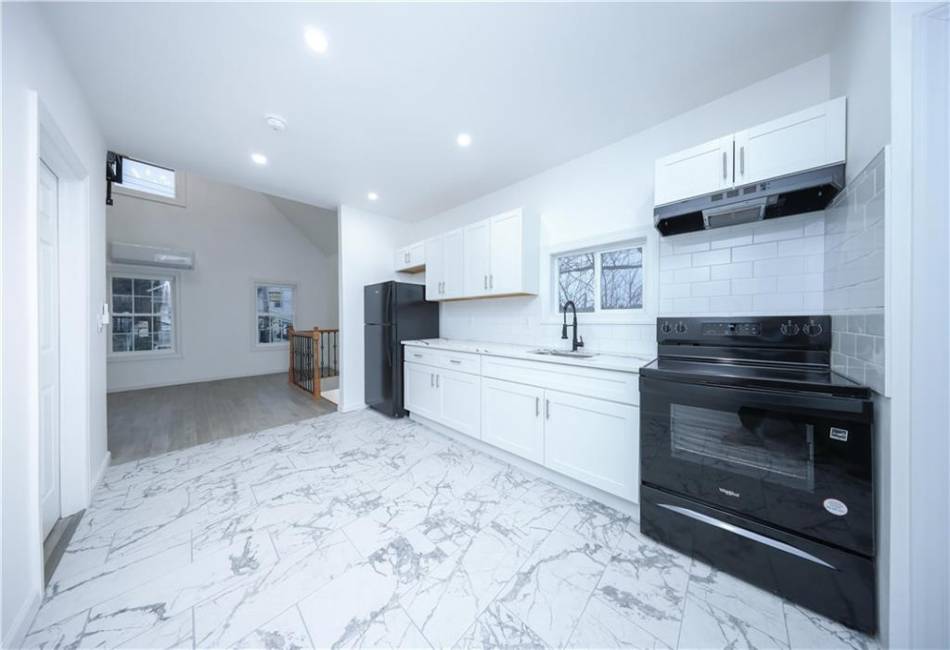14 Prospect Avenue, Staten Island, New York 10301, 4 Bedrooms Bedrooms, ,2 BathroomsBathrooms,Residential,For Sale,Prospect,490445