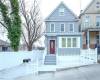 14 Prospect Avenue, Staten Island, New York 10301, 4 Bedrooms Bedrooms, ,2 BathroomsBathrooms,Residential,For Sale,Prospect,490445