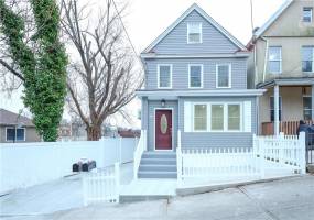 14 Prospect Avenue, Staten Island, New York 10301, 4 Bedrooms Bedrooms, ,2 BathroomsBathrooms,Residential,For Sale,Prospect,490445