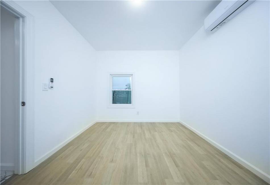 14 Prospect Avenue, Staten Island, New York 10301, 4 Bedrooms Bedrooms, ,2 BathroomsBathrooms,Residential,For Sale,Prospect,490445