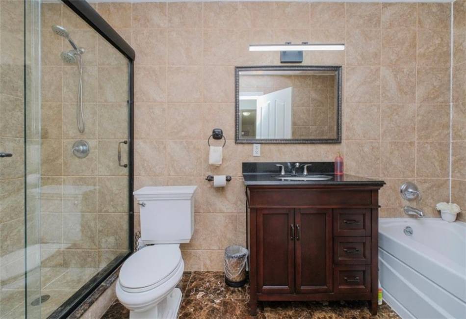 2841 Ford Street, Brooklyn, New York 11235, 3 Bedrooms Bedrooms, ,2 BathroomsBathrooms,Residential,For Sale,Ford,490468