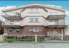 2841 Ford Street, Brooklyn, New York 11235, 3 Bedrooms Bedrooms, ,2 BathroomsBathrooms,Residential,For Sale,Ford,490468