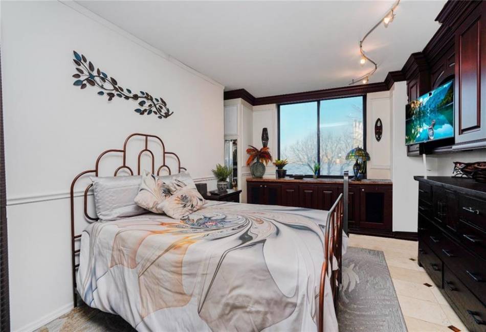 377 Rector Place, Manhattan, New York 10280, 1 Bedroom Bedrooms, ,1 BathroomBathrooms,Residential,For Sale,Rector,490472