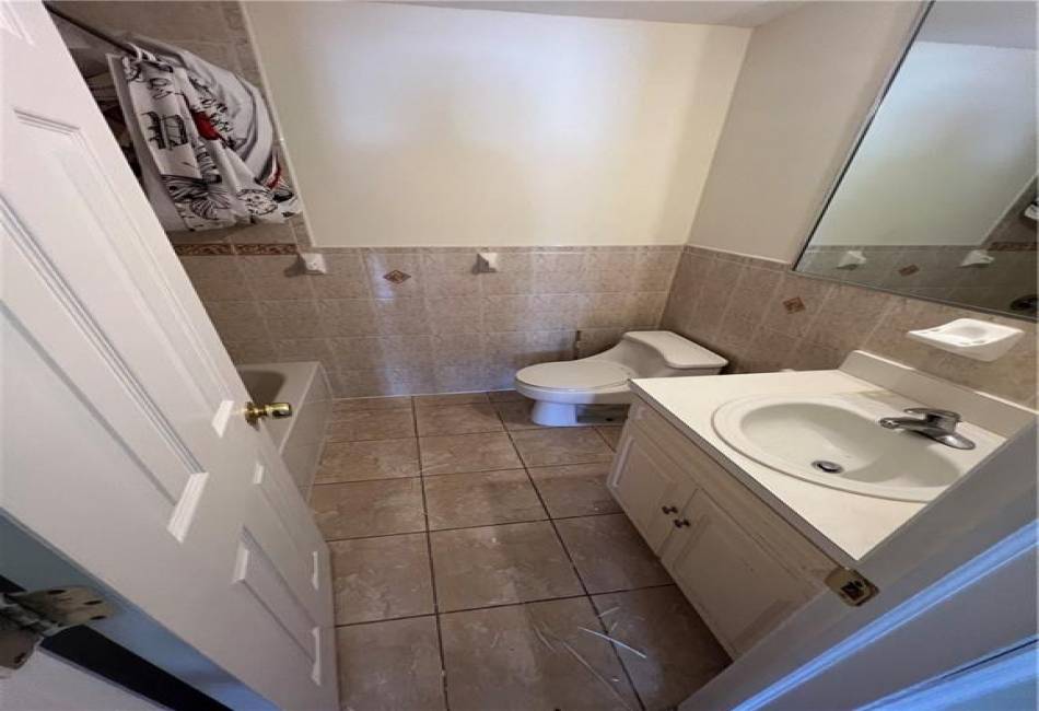 1391 Stanley Avenue, East New York, New York 11208, 7 Bedrooms Bedrooms, ,5 BathroomsBathrooms,Residential,For Sale,Stanley,490485