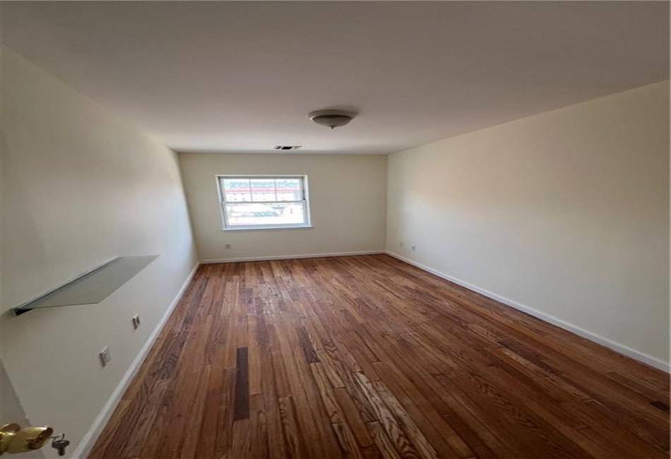 1391 Stanley Avenue, East New York, New York 11208, 7 Bedrooms Bedrooms, ,5 BathroomsBathrooms,Residential,For Sale,Stanley,490485