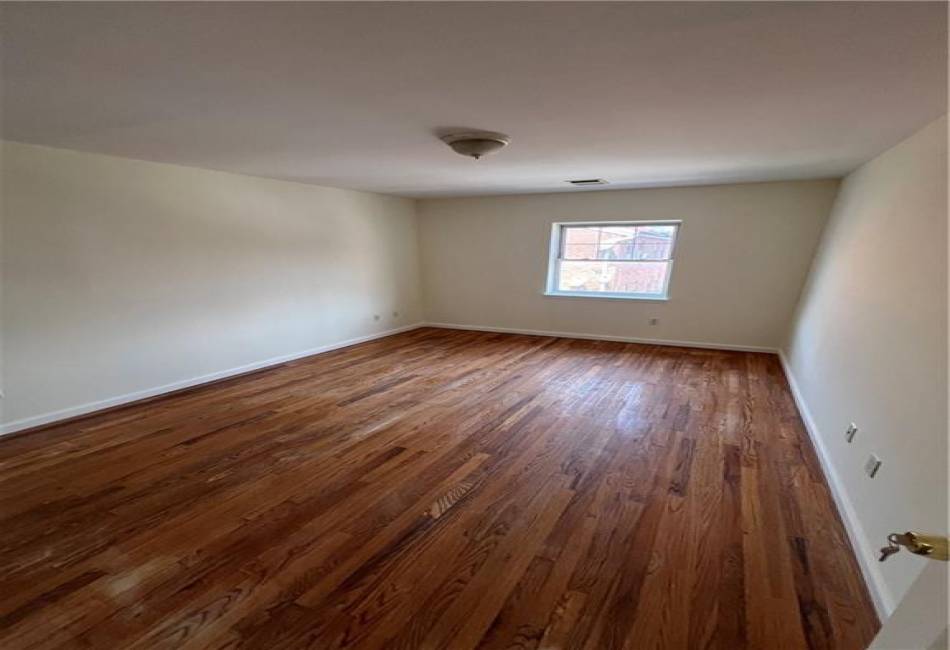 1391 Stanley Avenue, East New York, New York 11208, 7 Bedrooms Bedrooms, ,5 BathroomsBathrooms,Residential,For Sale,Stanley,490485