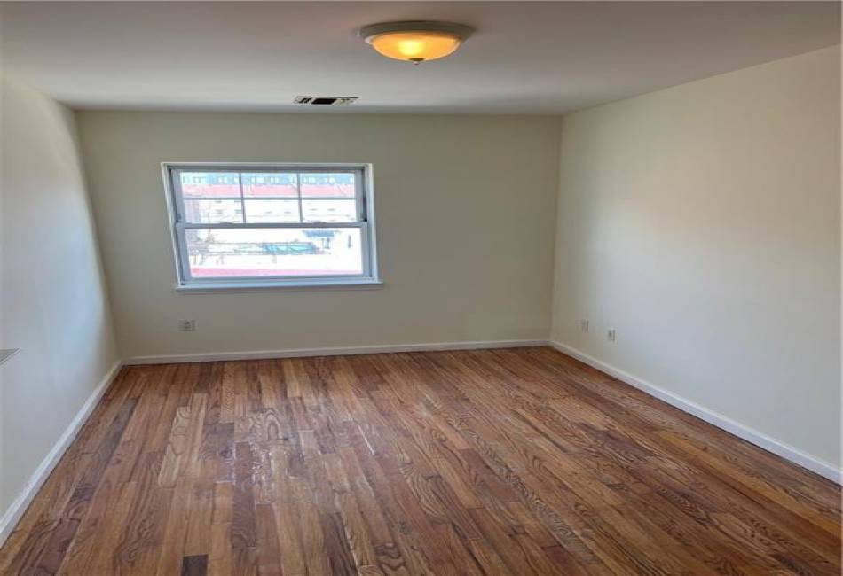 1391 Stanley Avenue, East New York, New York 11208, 7 Bedrooms Bedrooms, ,5 BathroomsBathrooms,Residential,For Sale,Stanley,490485