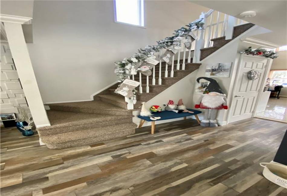 43 Lerer Lane, Staten Island, New York 10307, 4 Bedrooms Bedrooms, ,4 BathroomsBathrooms,Residential,For Sale,Lerer,488944