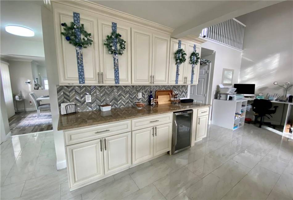 43 Lerer Lane, Staten Island, New York 10307, 4 Bedrooms Bedrooms, ,4 BathroomsBathrooms,Residential,For Sale,Lerer,488944