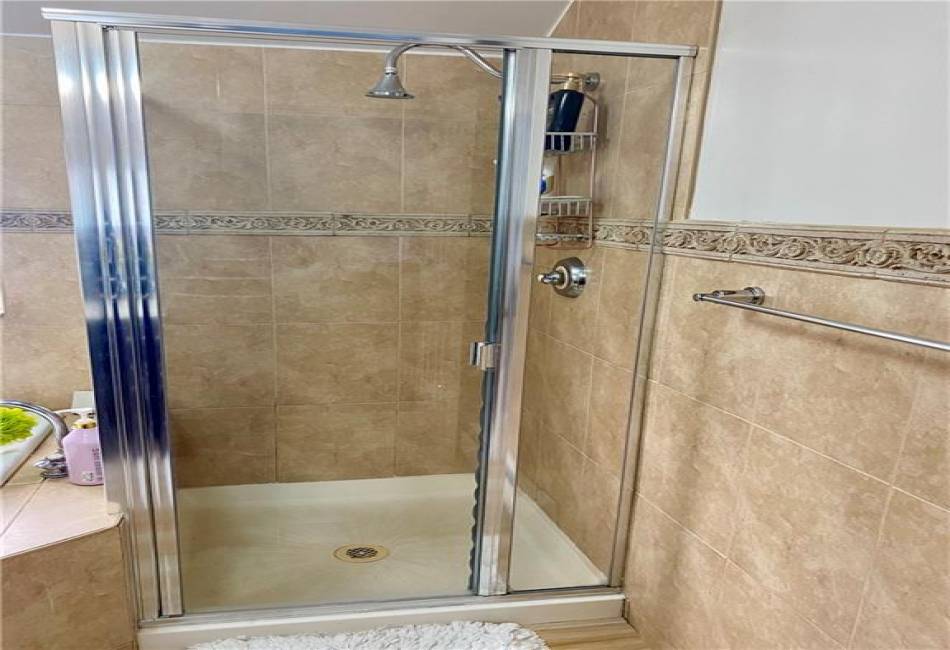 43 Lerer Lane, Staten Island, New York 10307, 4 Bedrooms Bedrooms, ,4 BathroomsBathrooms,Residential,For Sale,Lerer,488944
