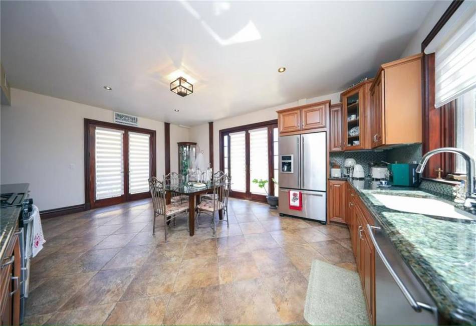 60 Lyman Place, Staten Island, New York 10304, 8 Bedrooms Bedrooms, ,6 BathroomsBathrooms,Residential,For Sale,Lyman,490385